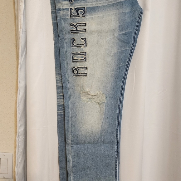 Blue Distressed Jeans with Lettering - Picture 3 of 6